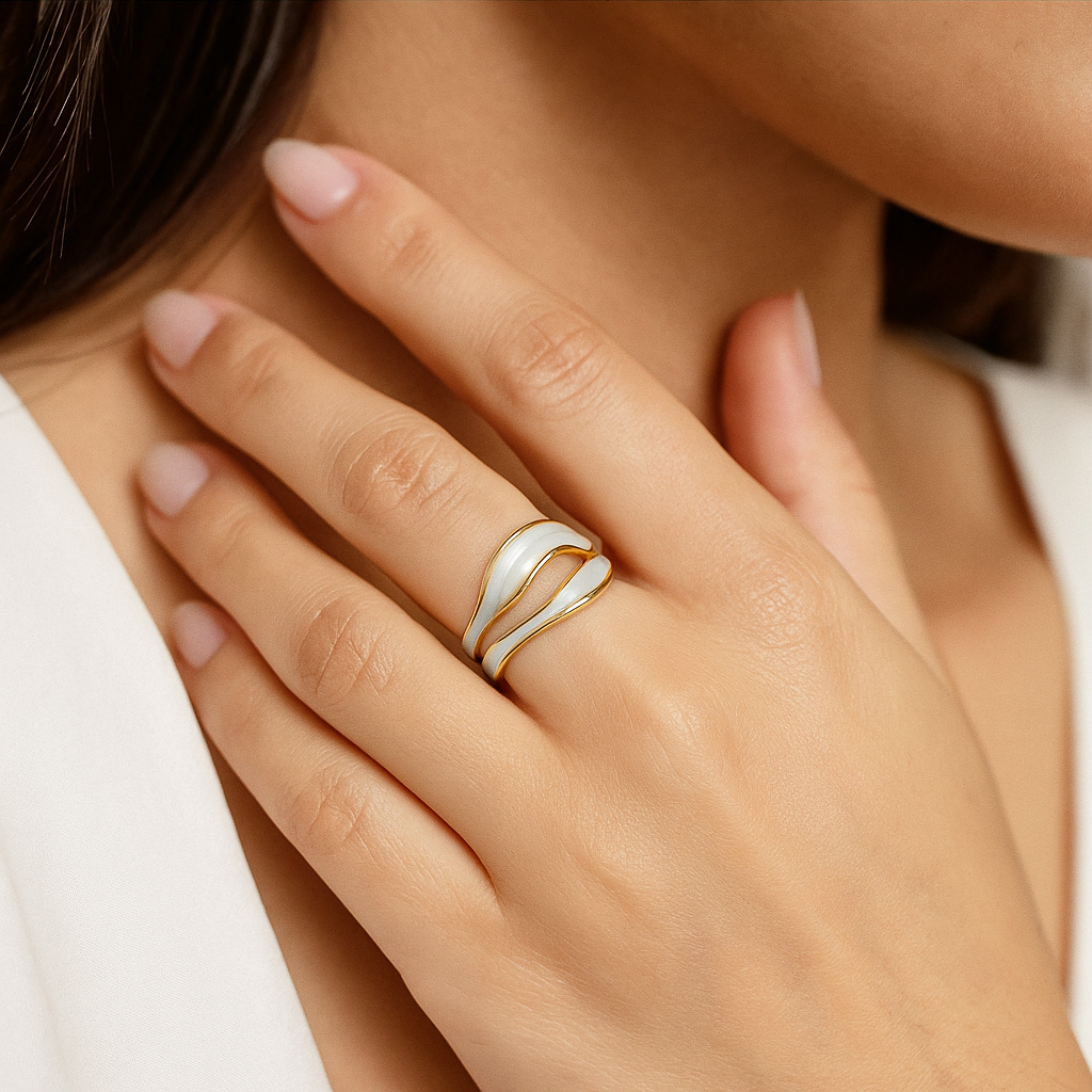 Teresa - Gold vintage ring