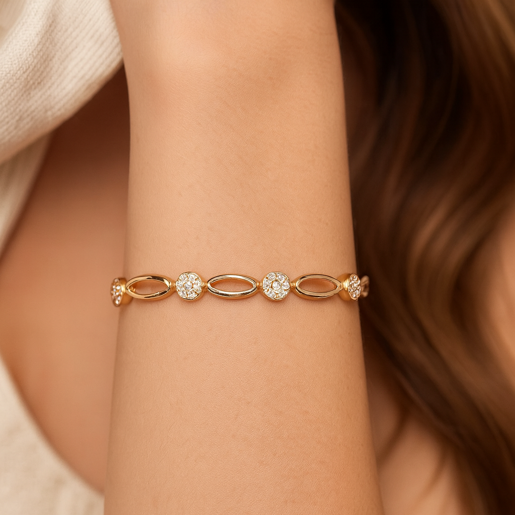 Klara - Elegant gold bracelet with zircon