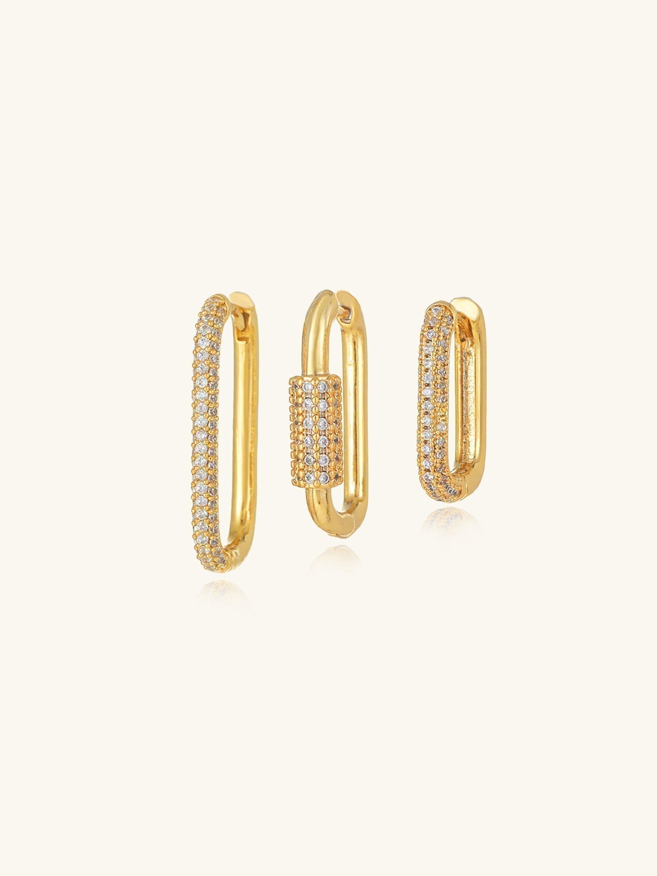 Lara – Gold Earrings with Soft Rounded Pattern
