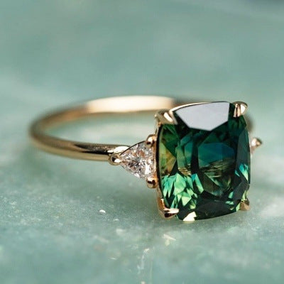 Ring with Green Stone Inspired by Vintage - Gold