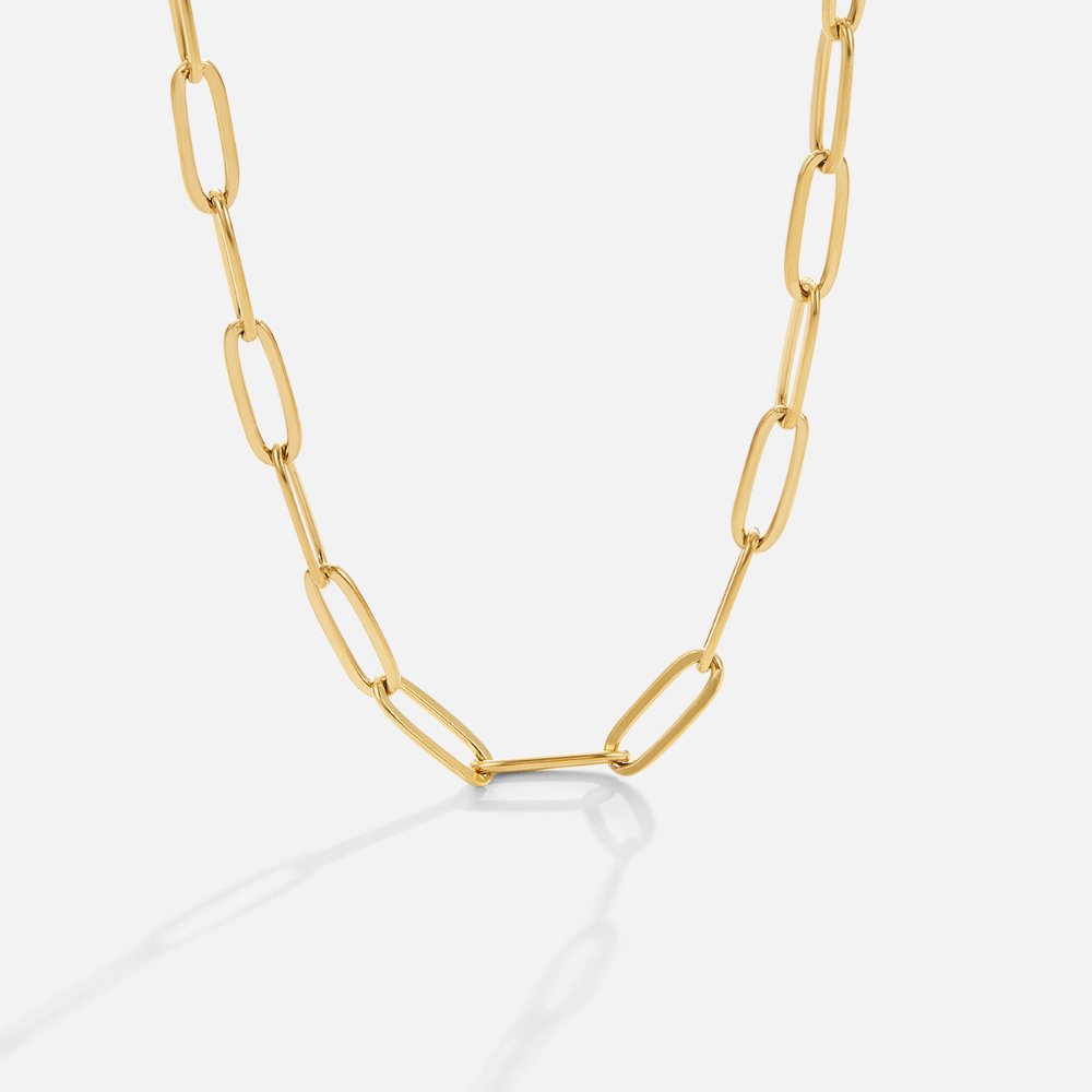 Eva – Short Necklace with Link Structure